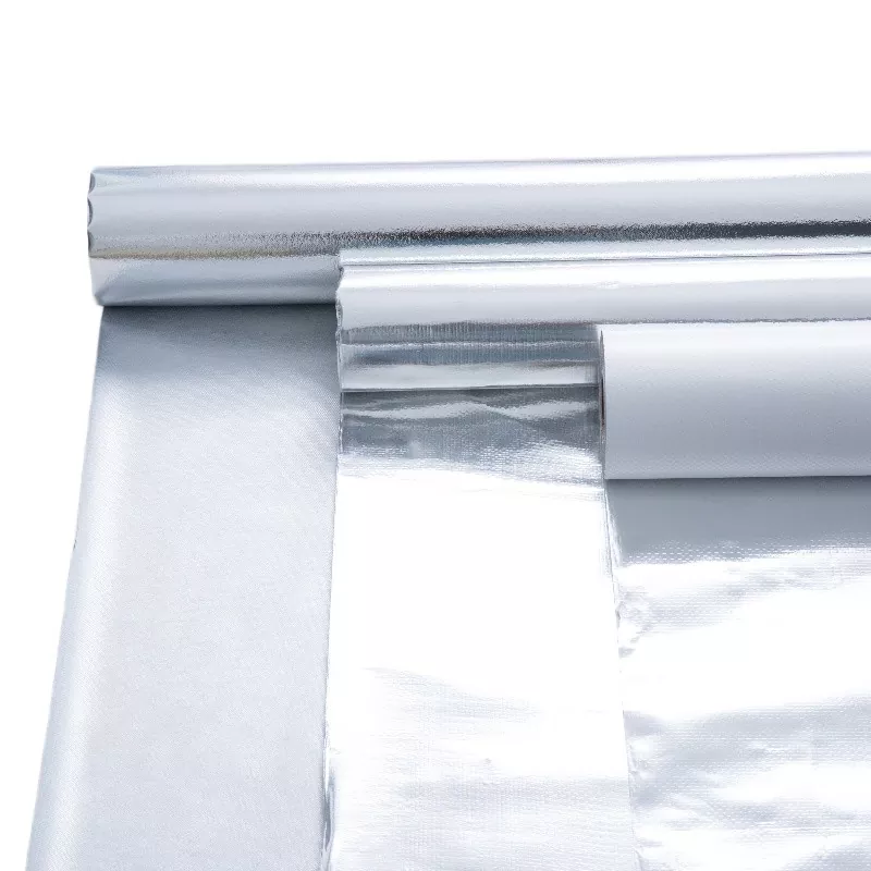 Película reflectante para techo